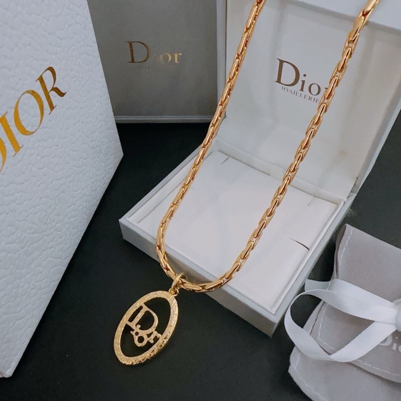 Christian Dior Necklaces